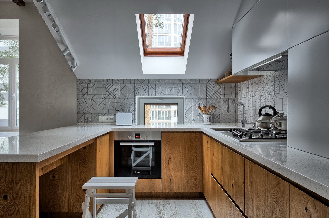 Simple на мансардному поверсі