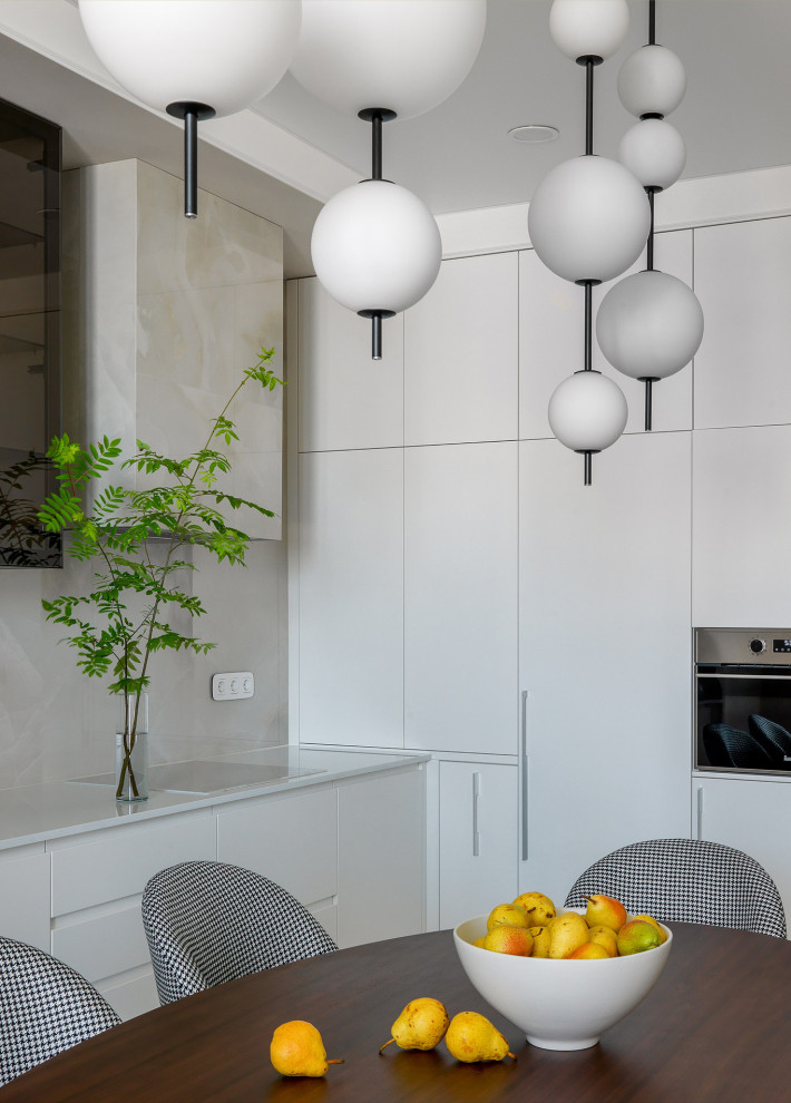 Arartment in Saint-Petersburg by TaupeHome