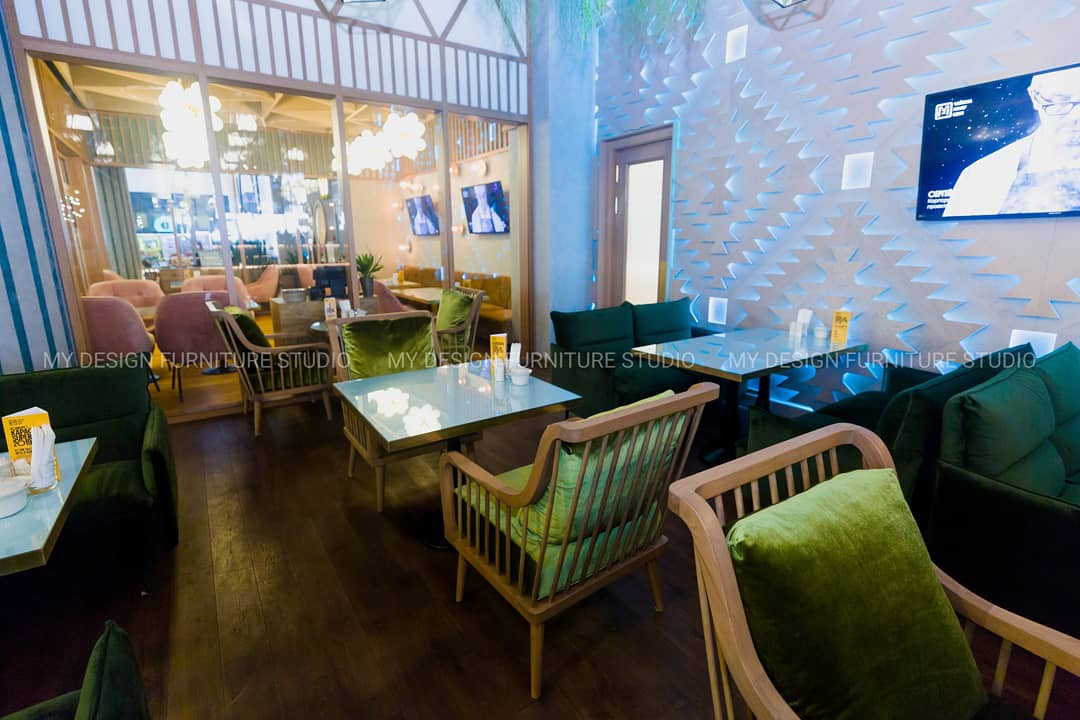 Мягкая мебель для общественных интерьеров.