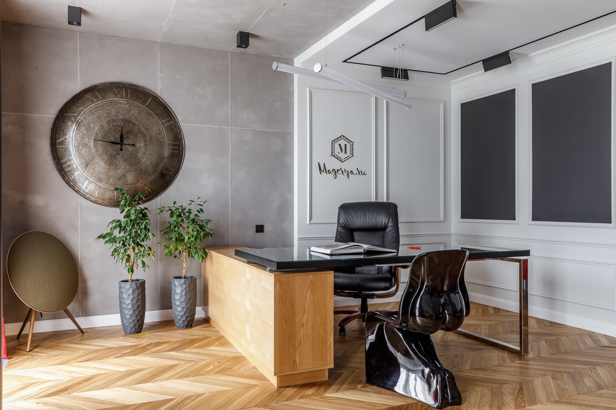 Стильный офис врача Ильи Магеря