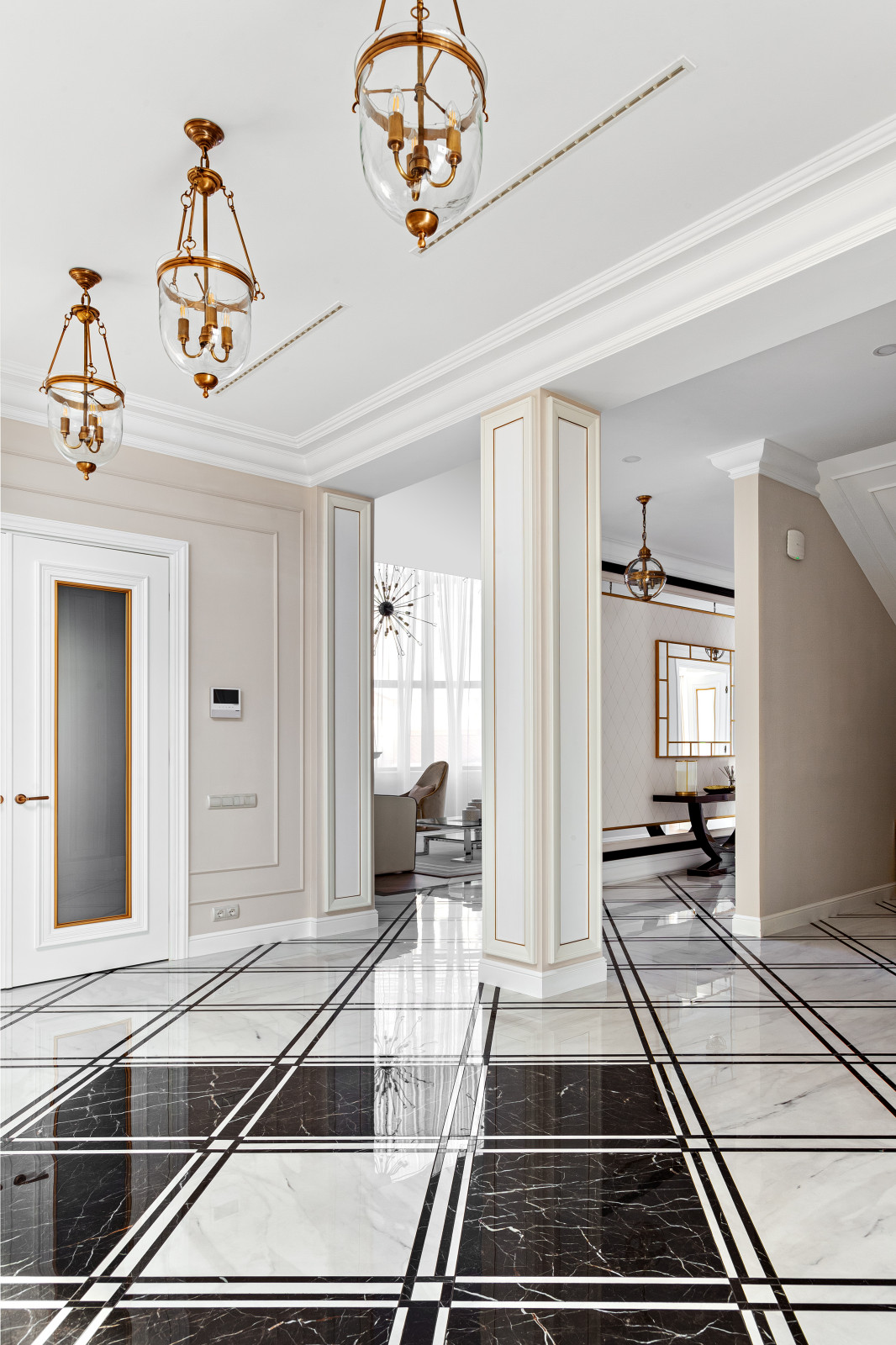 Строительство дома и отделочные работы. Дом на Новой Риге. 700 кв.м.