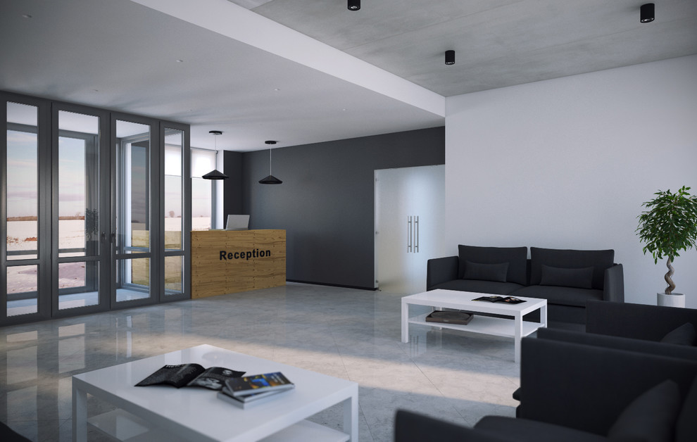 В ЛУЧАХ СОЛНЦА