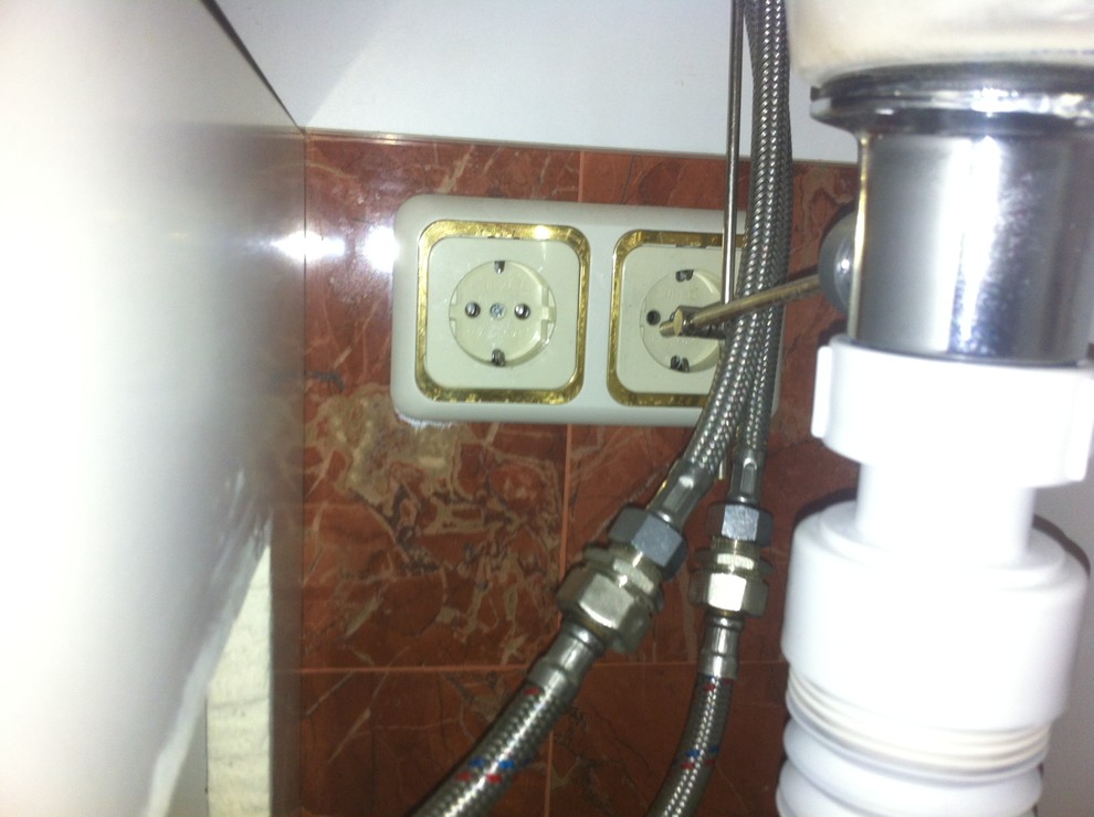 Оболенский переулок