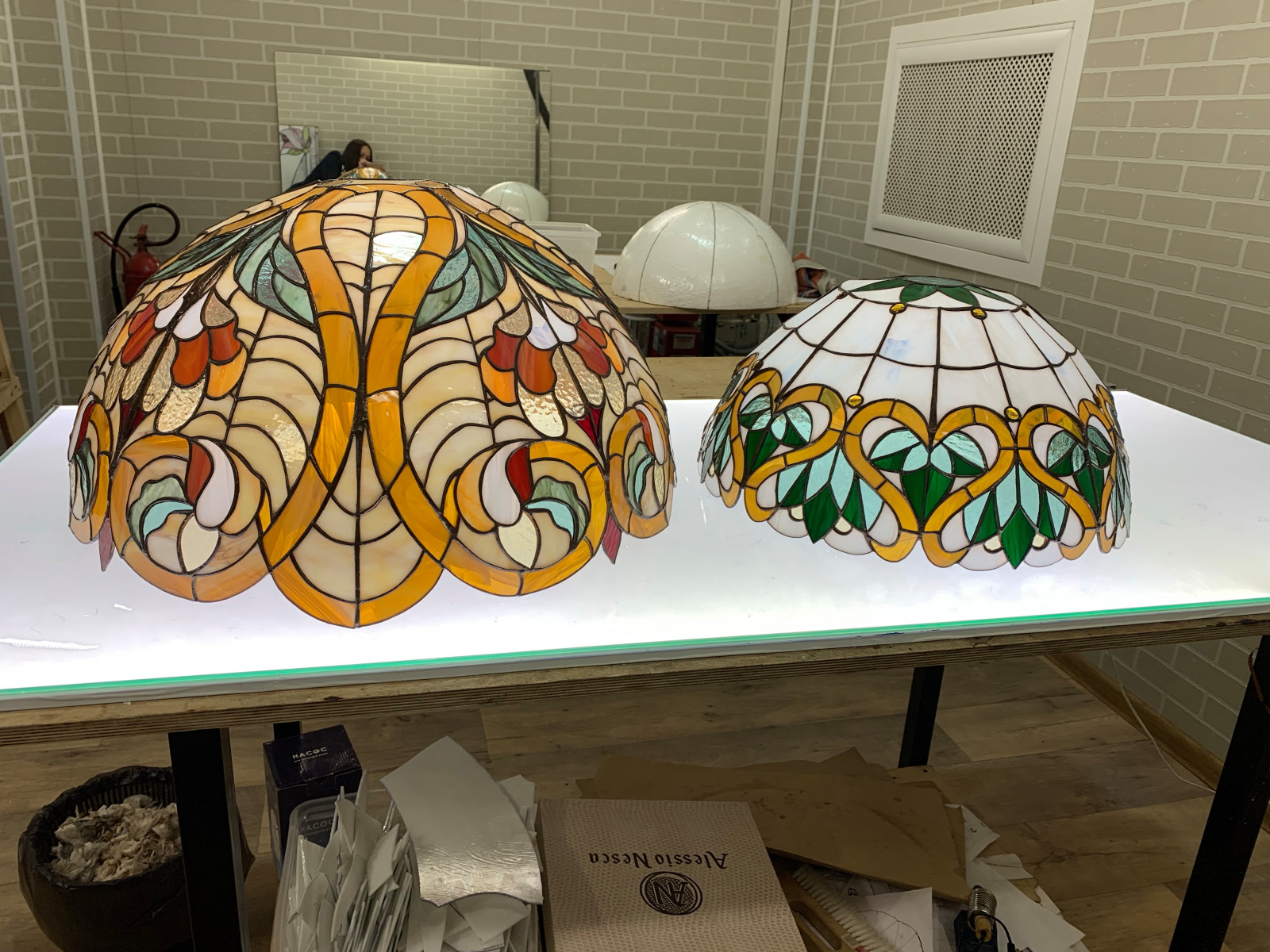 Обложка проекта: Светильники в технике Тиффани