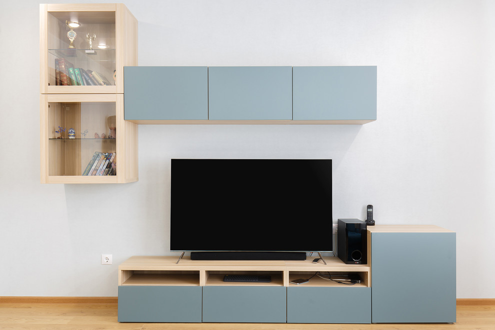 Бирюзовая квартира по улице Интернациональная