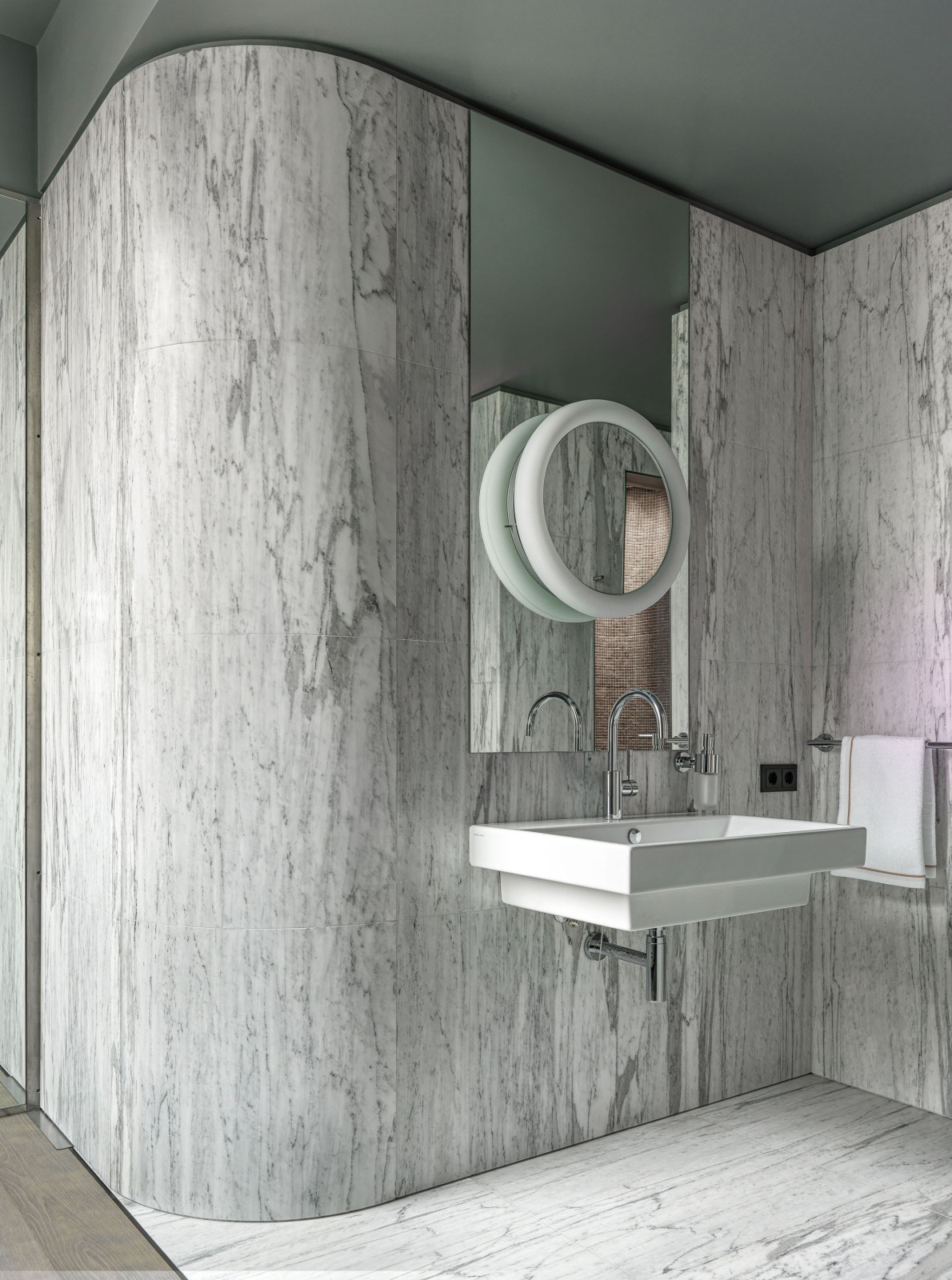 Apartment in Moscow by project Lazzaro Raboni