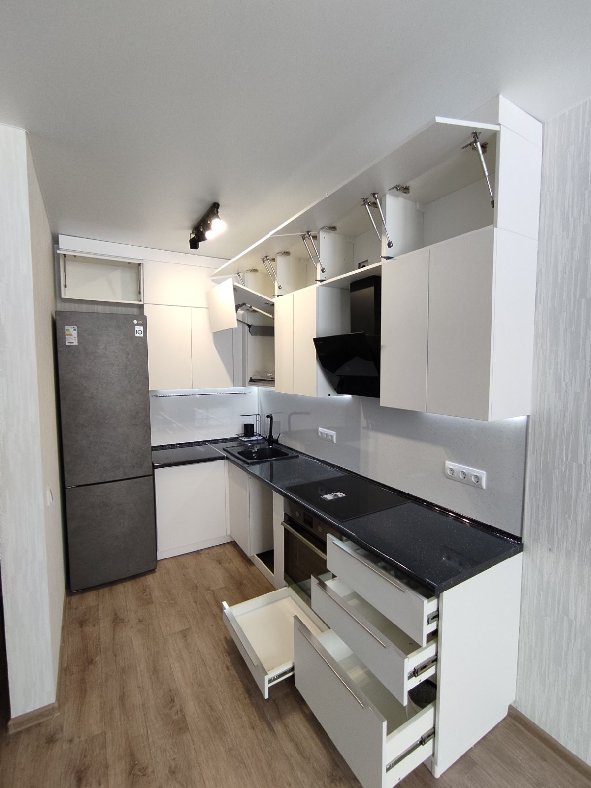 Кухни на заказ