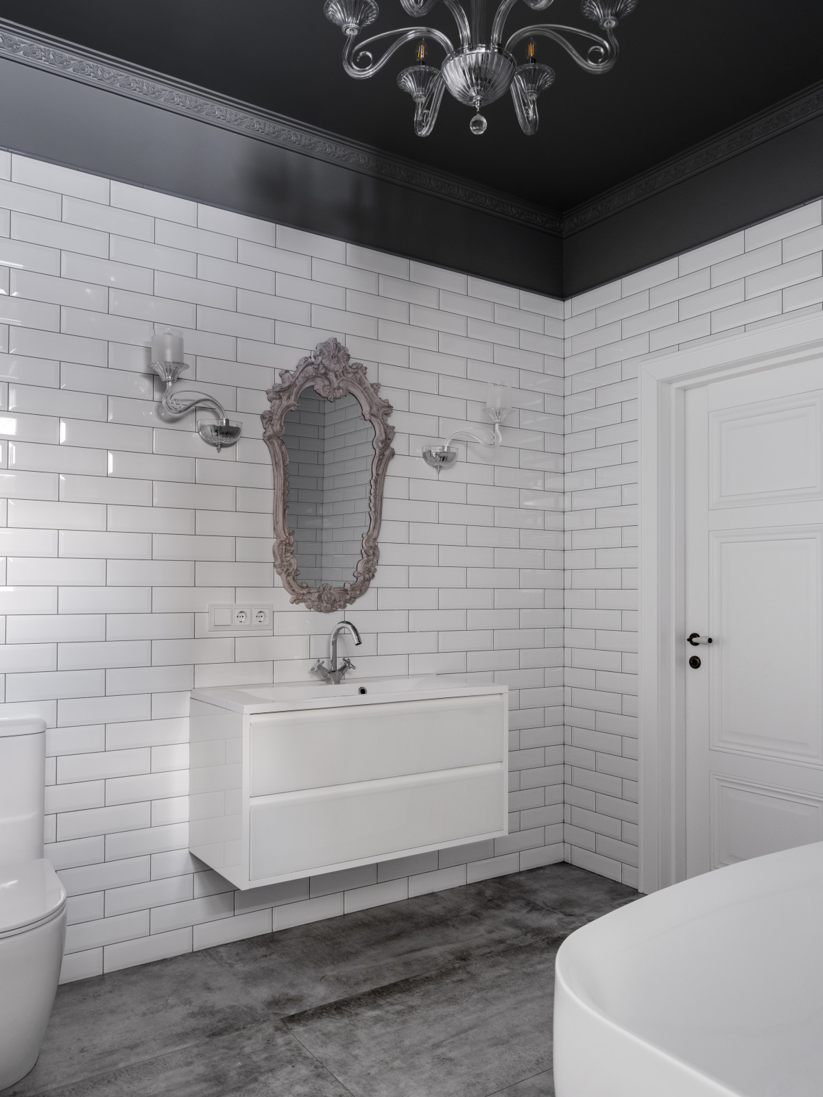 с французским акцентом