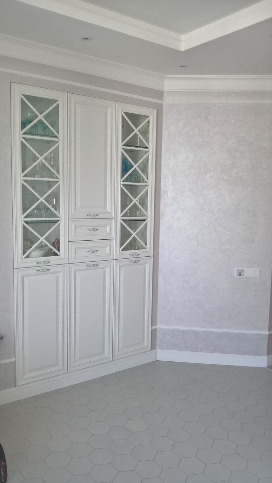 Белая классика-массив ясеня