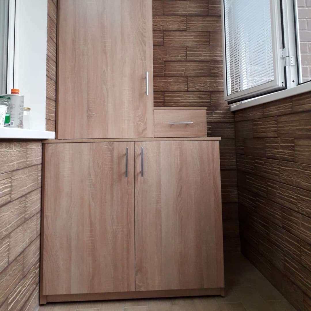 Обложка проекта: Шкаф на балкон