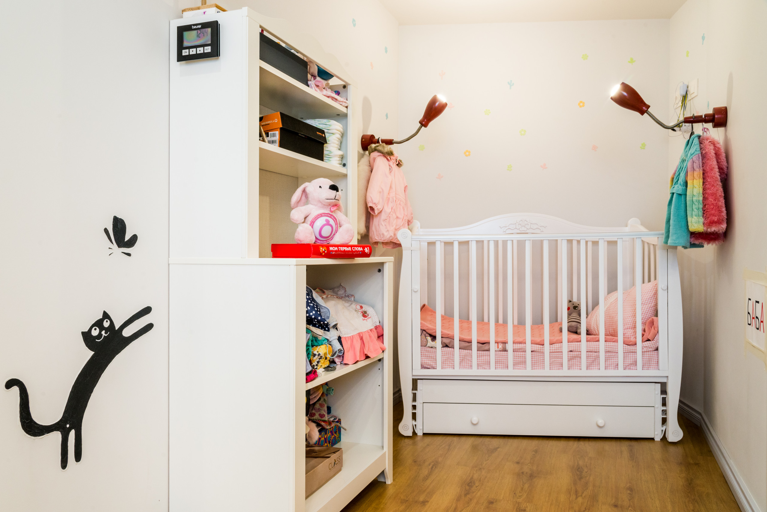 В гостях: Желтые двери и черные кошки на 33 метрах