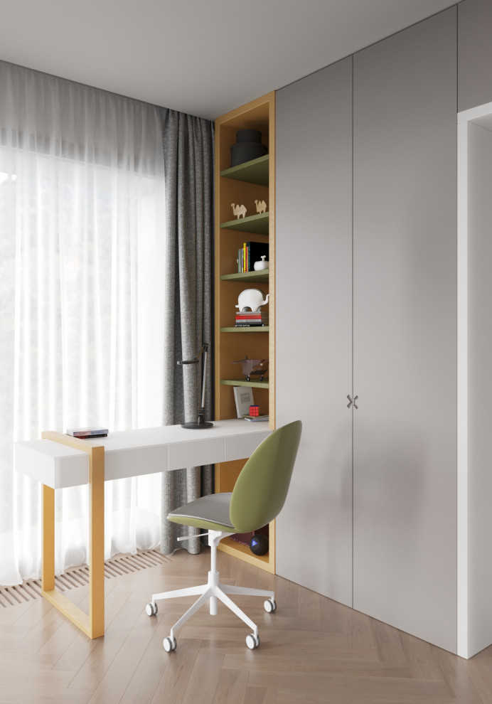 Обложка проекта: рабочий уголок