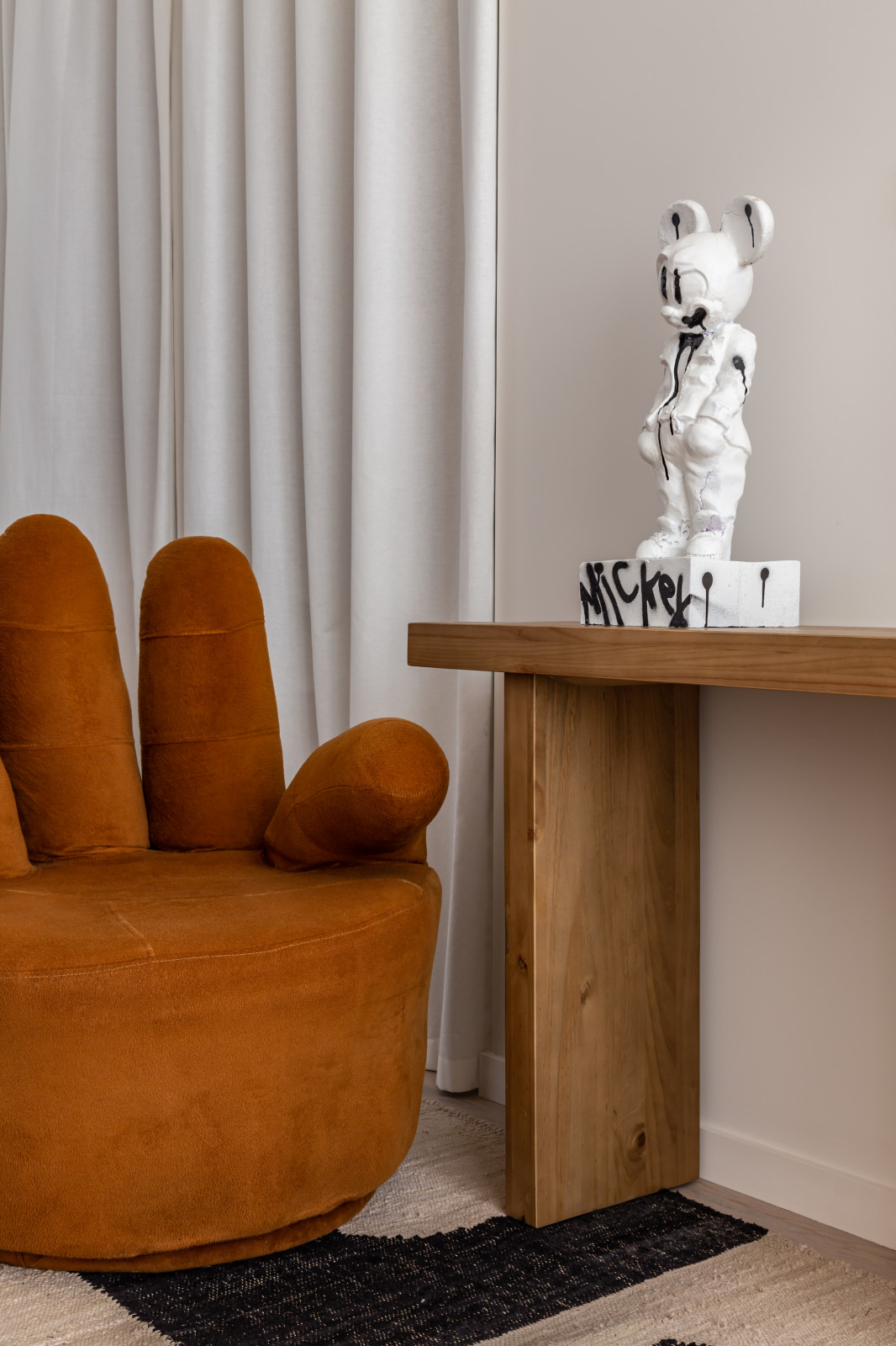 Квартира в ЖК "Солнечный", 128 кв.м.