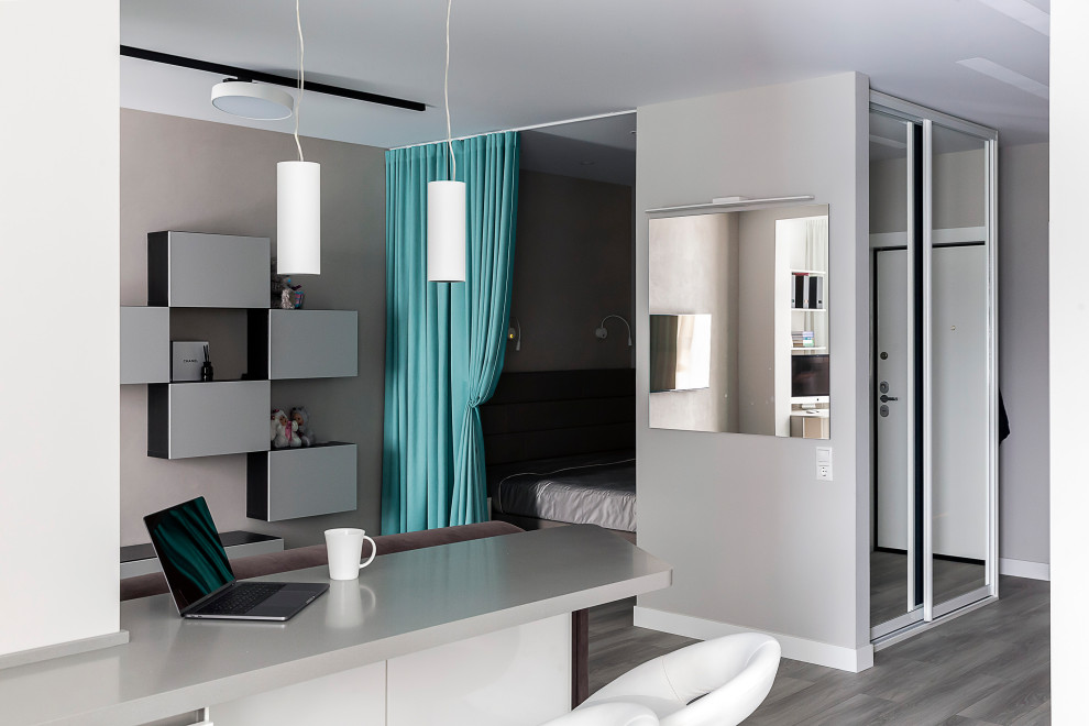 Современный минимализм студии для будущей студентки