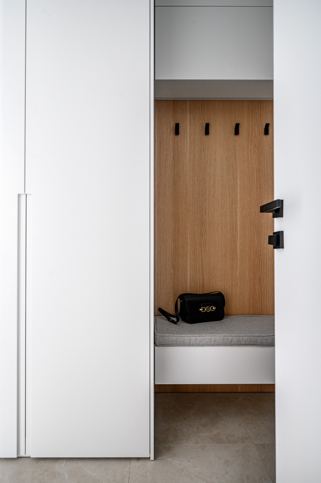 Фотосъемка дизайн-проекта для Евгении Газинской. Публикация в "ELLE DECORATION"