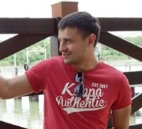 Денис Арташов