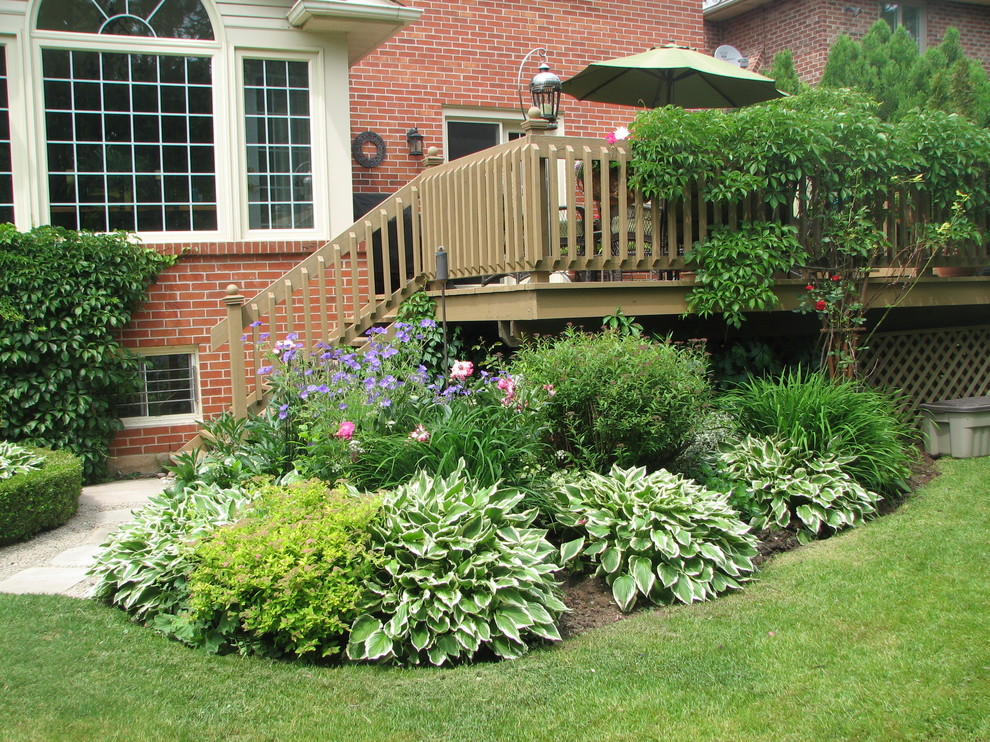 Как правильно: Сделать объемный цветник