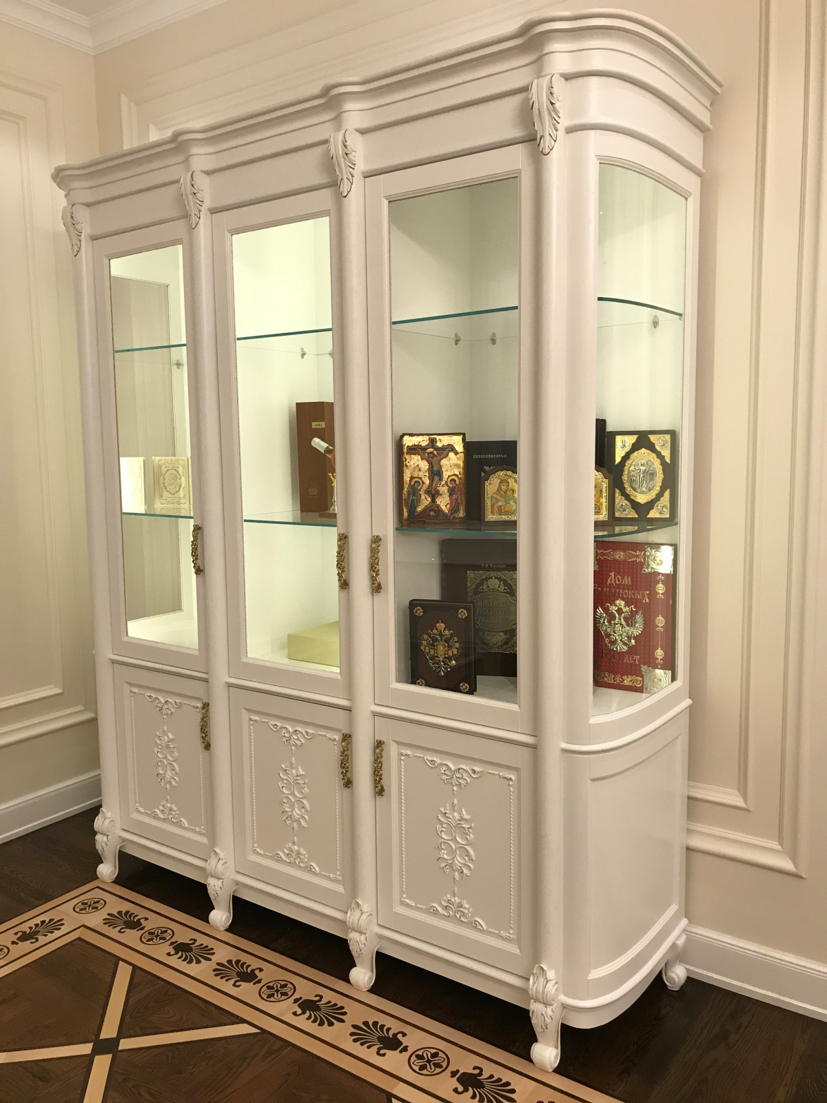 Елена Львова