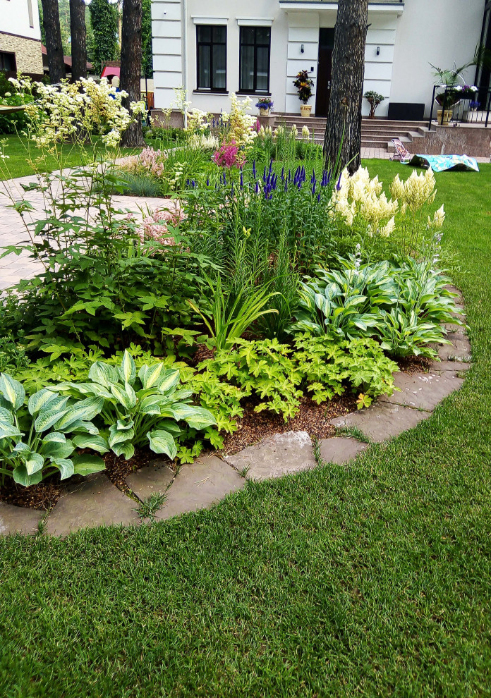 Цветники под пологом леса