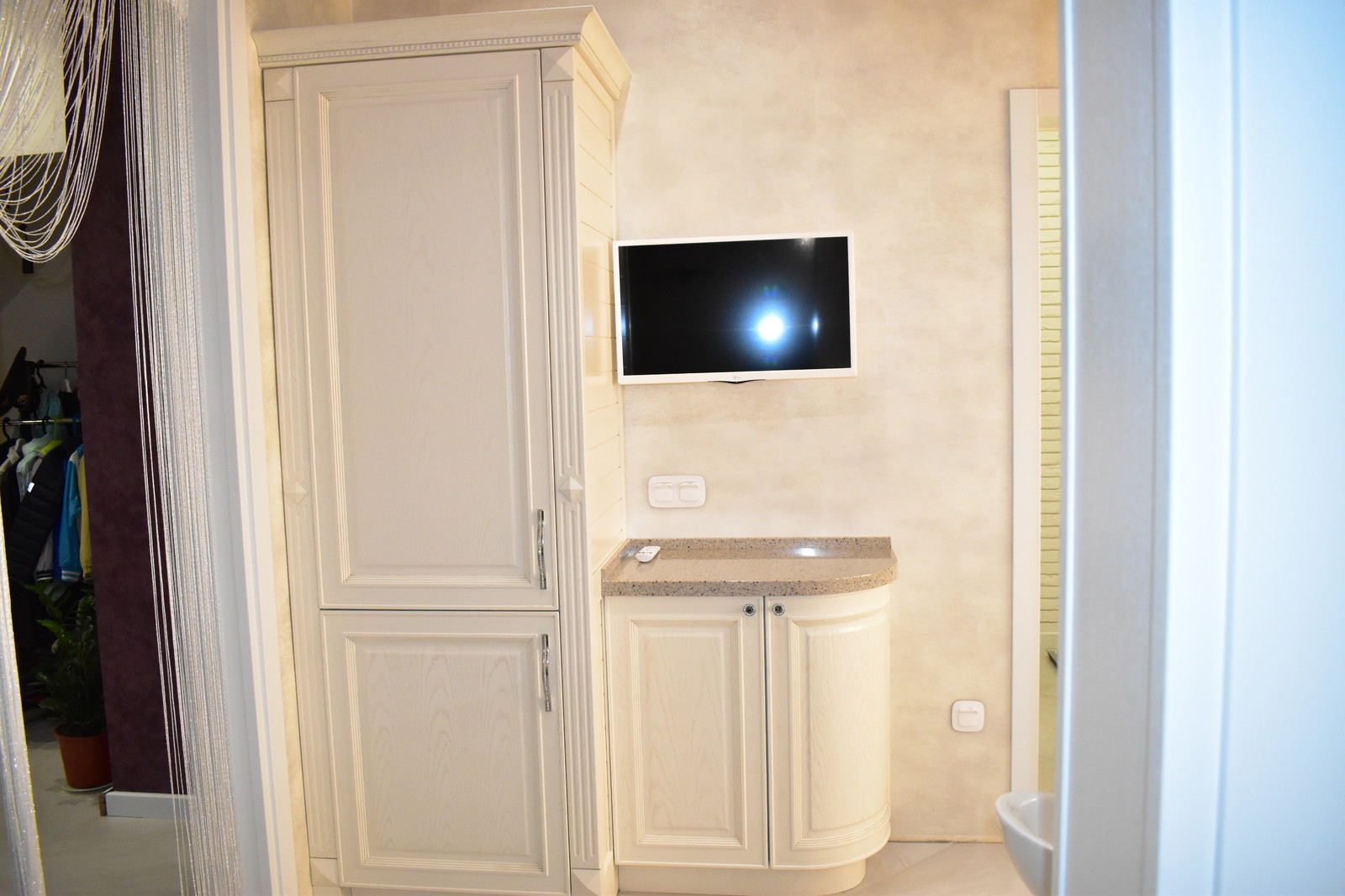 Кухня из массива дуба Коза Ностра с подбором патины!