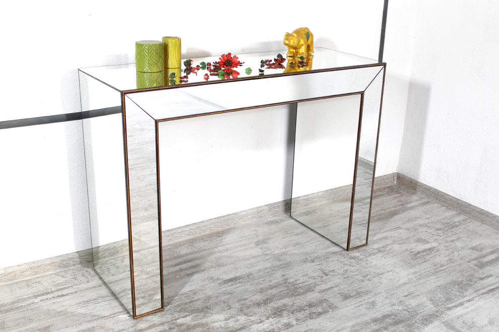 Зеркальная мебель BountyHome