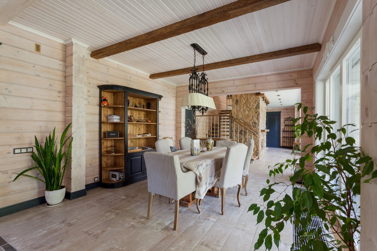 Интерьеры дома из клееного бруса