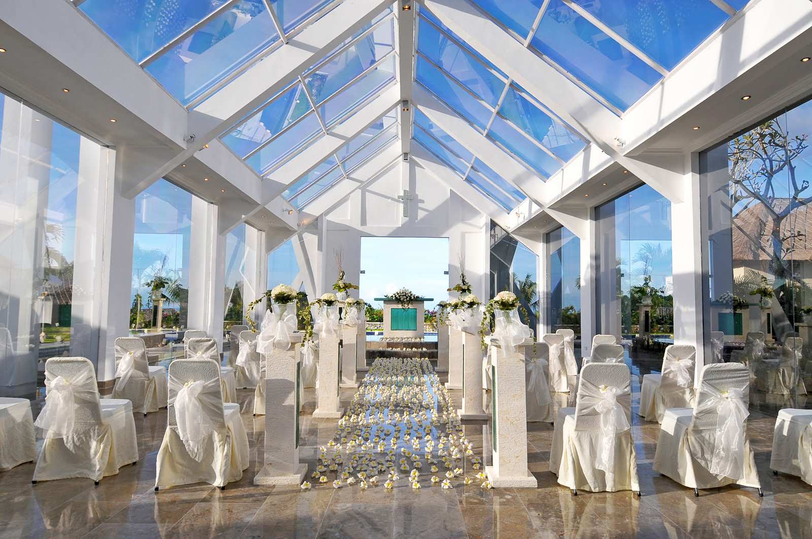 Свадебный декор и интерьер