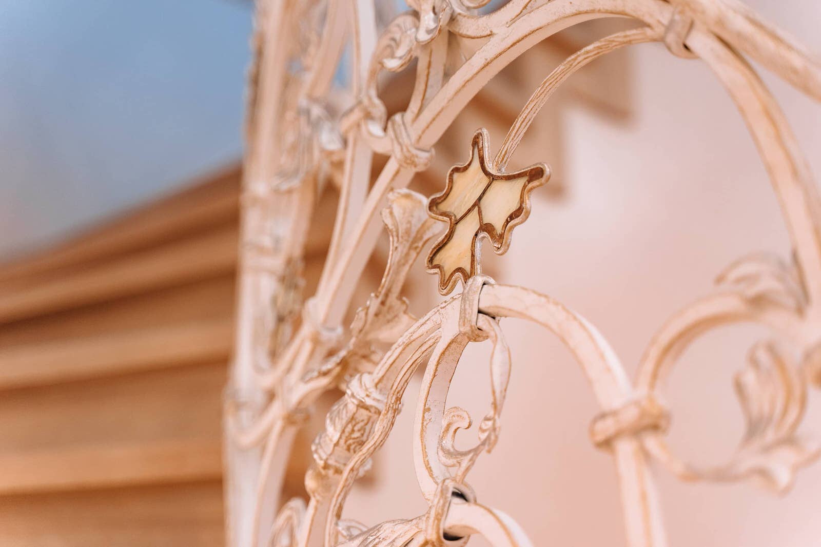 Проект 8 - Интерьер дома из дерева под ключ