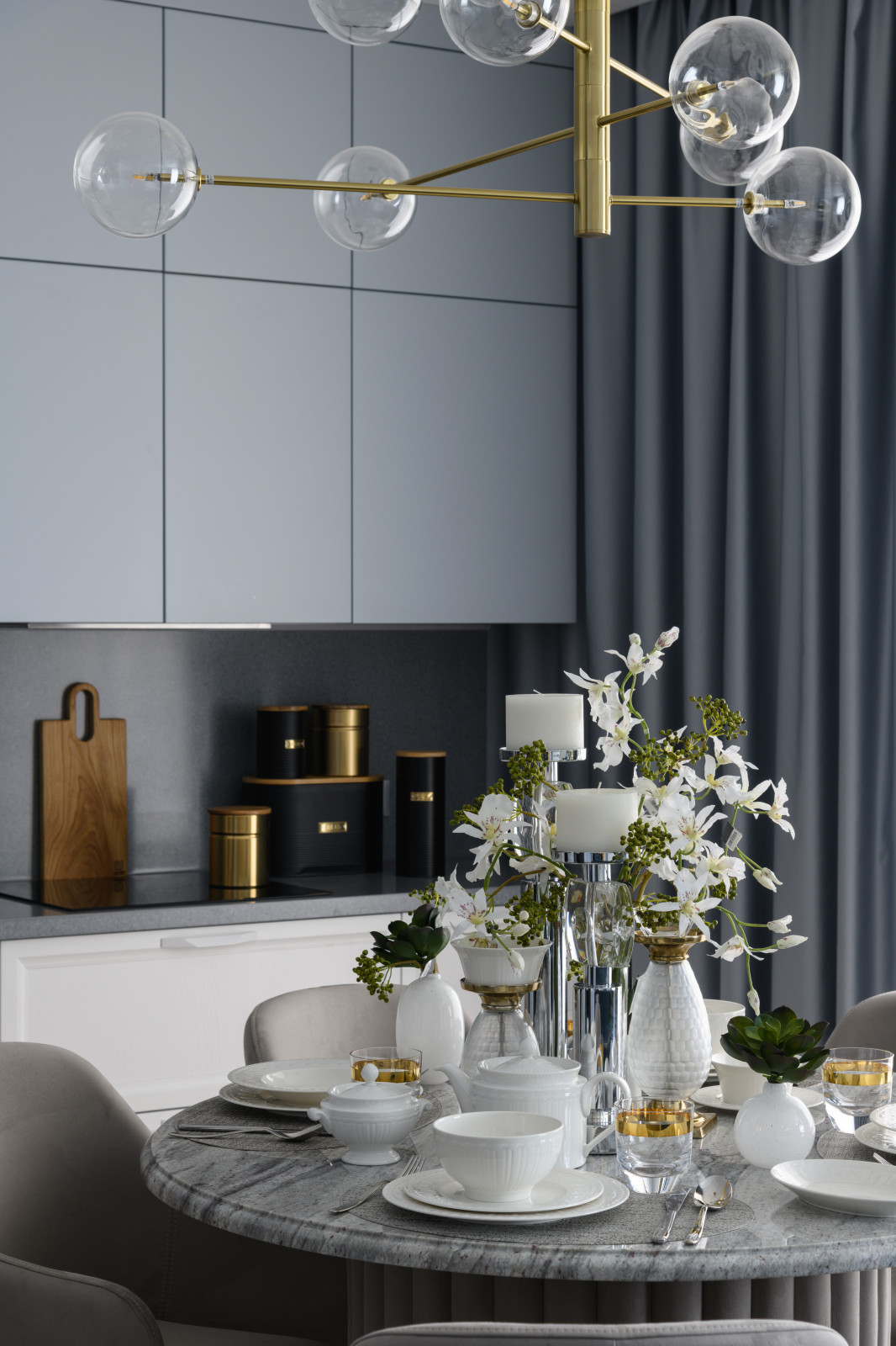 Изысканный интерьер трехкомнатной квартиры