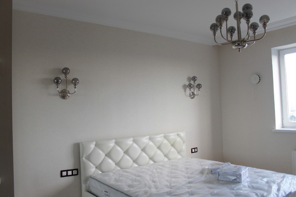 Квартира в стиле современной классики в фиолетовых тонах