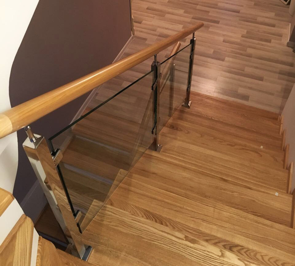 Нержавеющие лестничные перила со стеклом