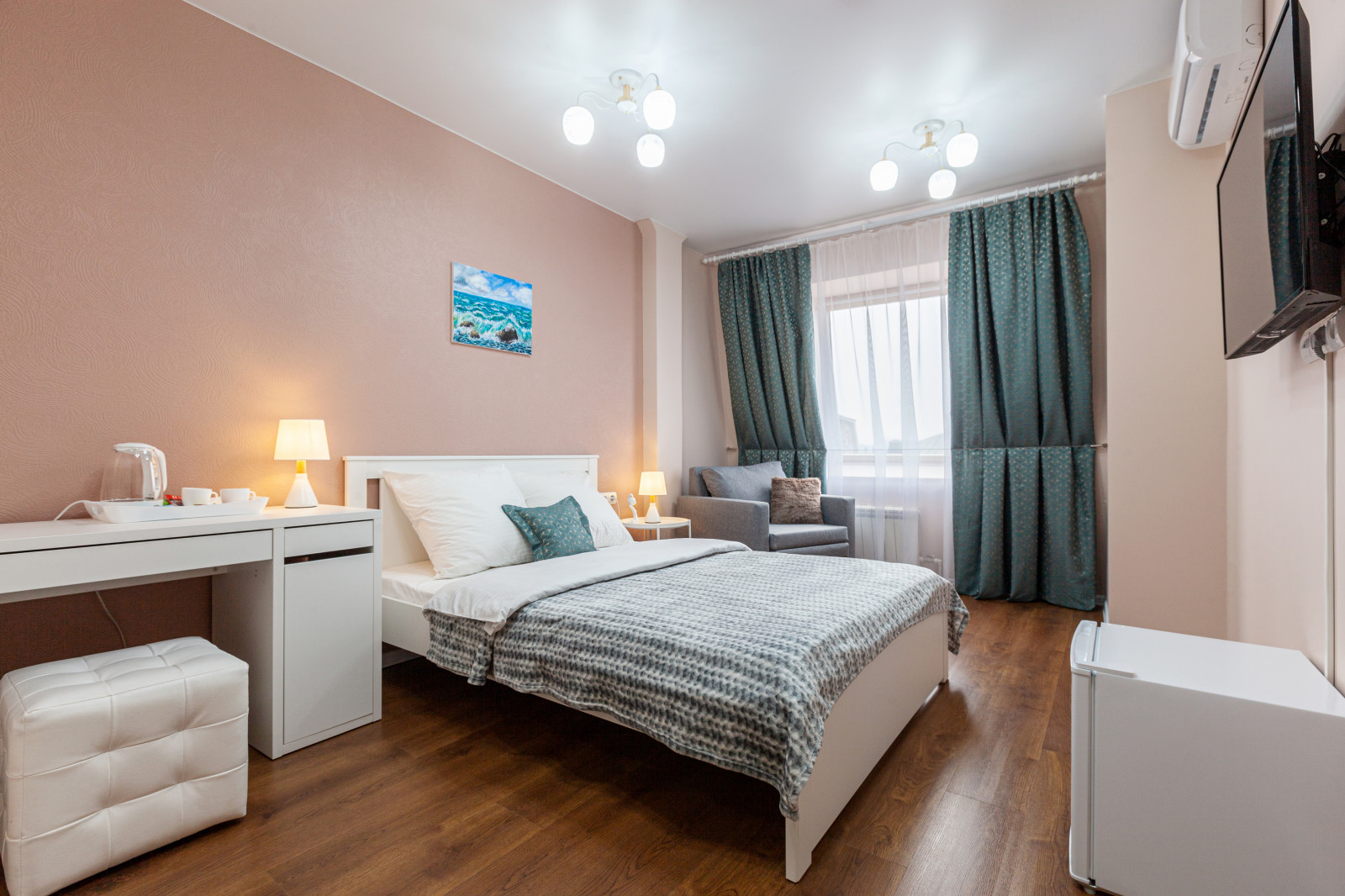 Апартаменты «Wood&Gold»