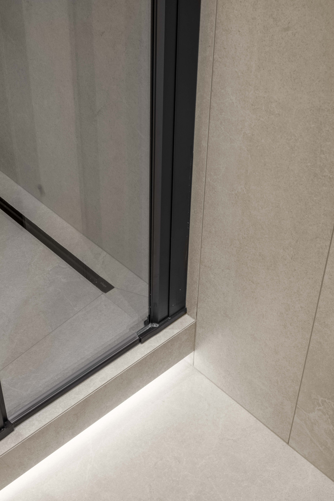 Neva Towers Apartment