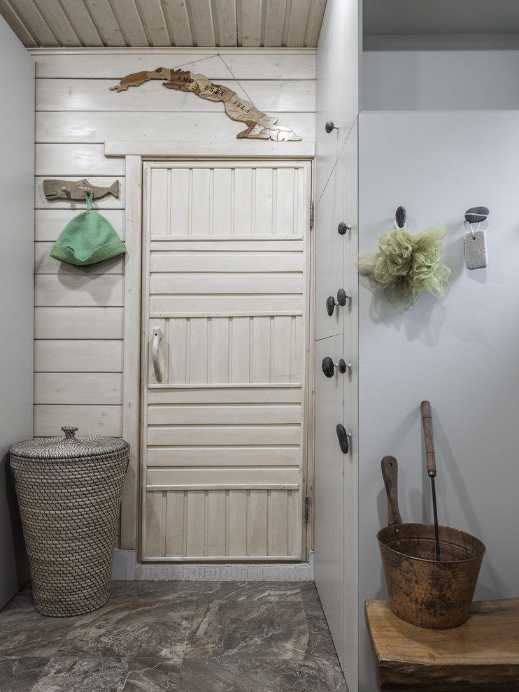 В гостях: Маленький дом-баня  с огородом на приподнятых грядках