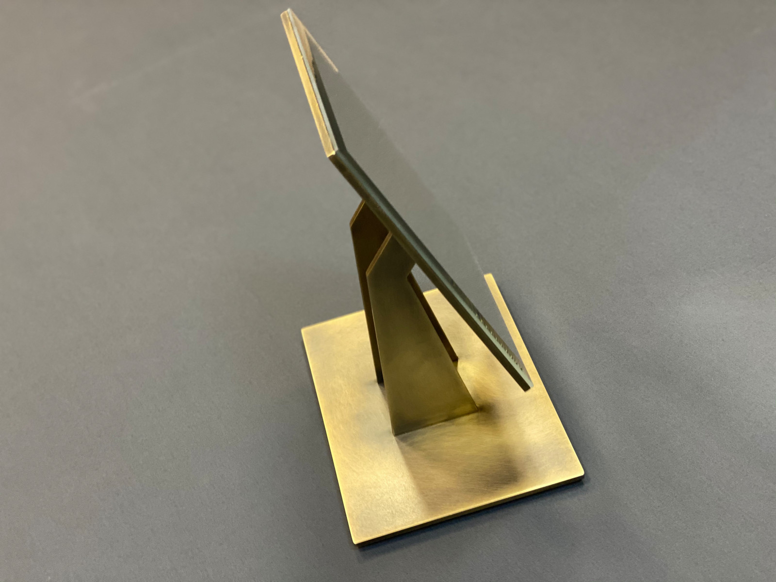 Зеркала на заказ