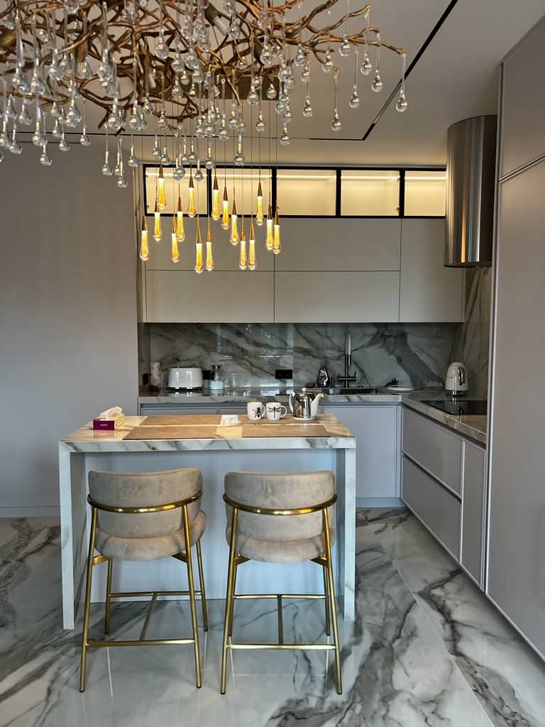 Обложка проекта: квартира в современном стиле