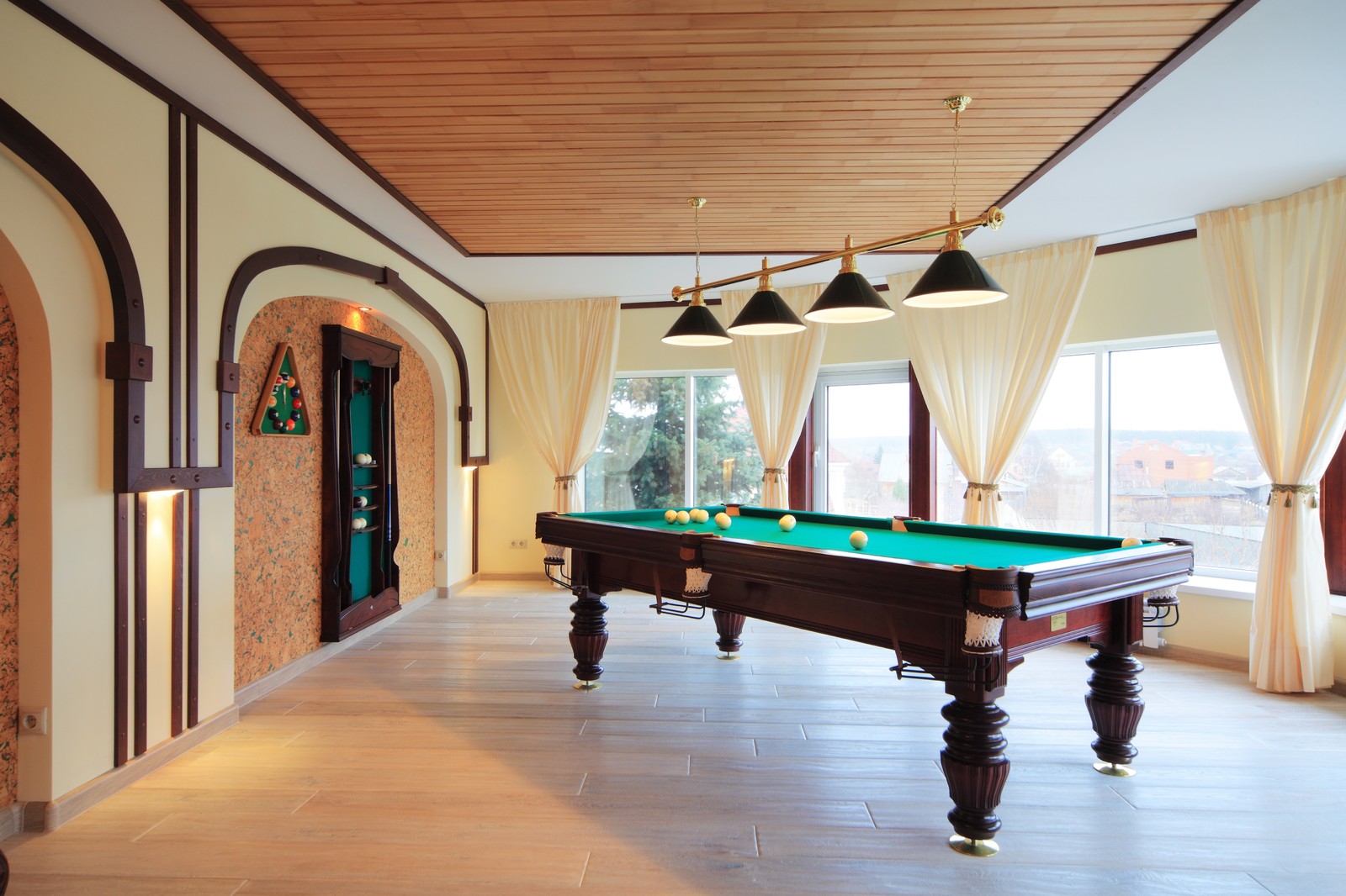 Обложка проекта: Интерьер коттеджа в яркий тонах(продолжение)