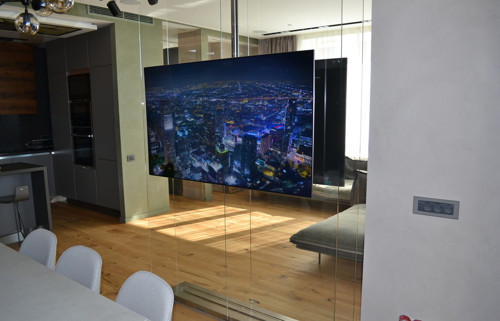 Обложка проекта: Био камин с двумя телевизорами