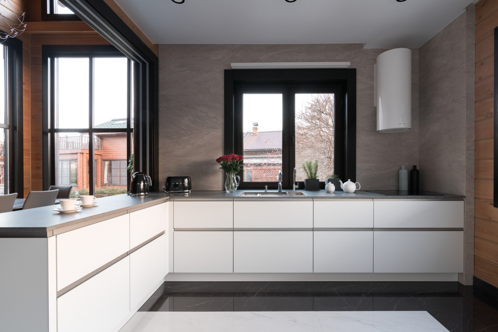 Современный загородный дом