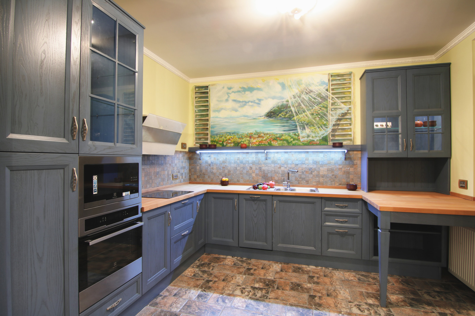 Обложка альбома: Кухня в средиземноморском стиле / mediterranean style kitchen