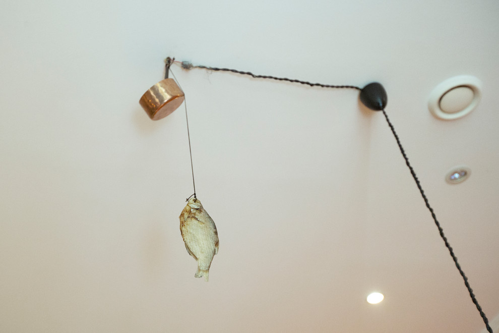 В гостях: Дача в семейной библиотеке для большой семьи