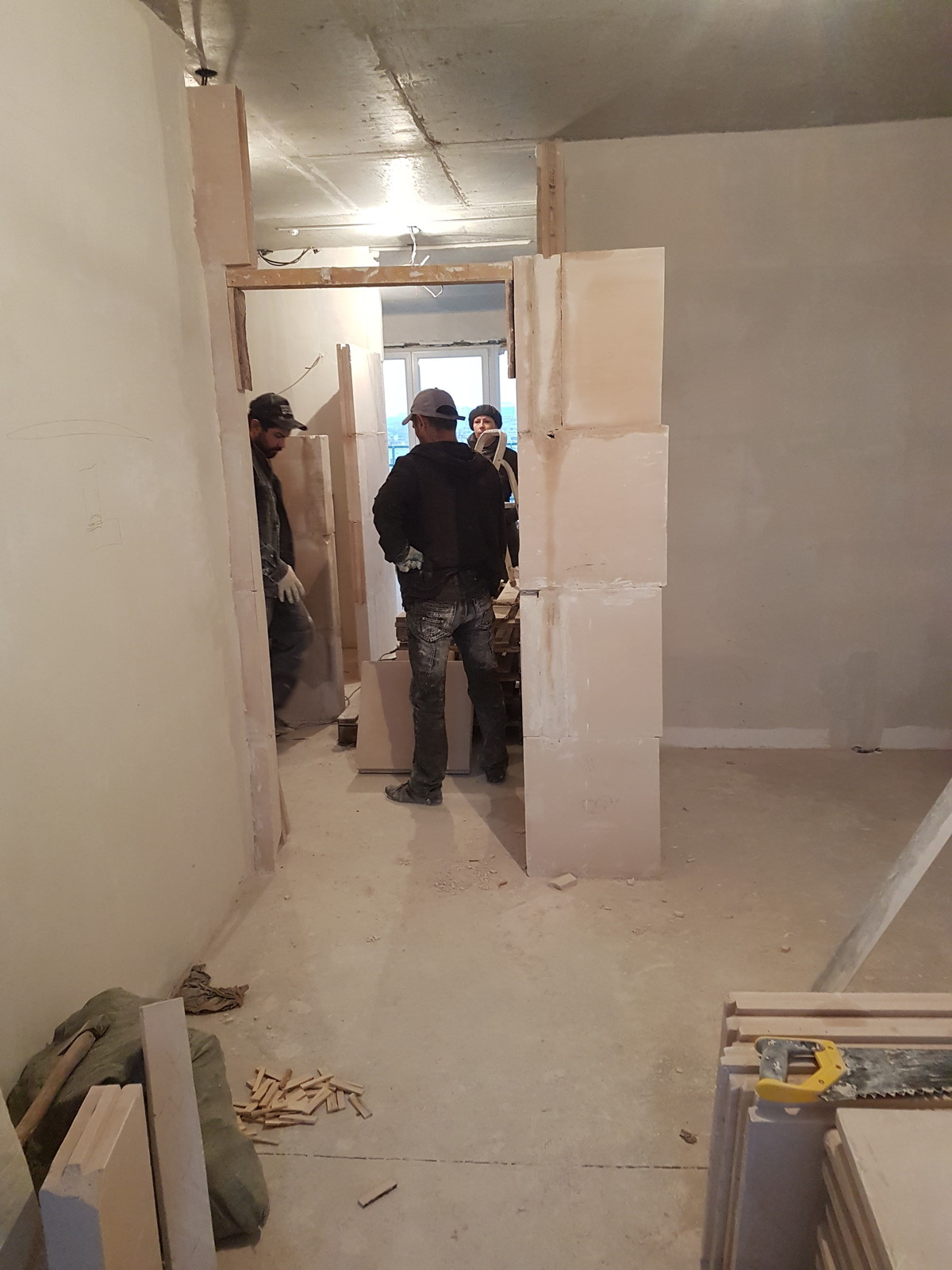 Ремонт 3х ком-ой квартиры 76.8м2 в ЖК"Авентино"(демонтаж,электрик,монтаж ПГП)