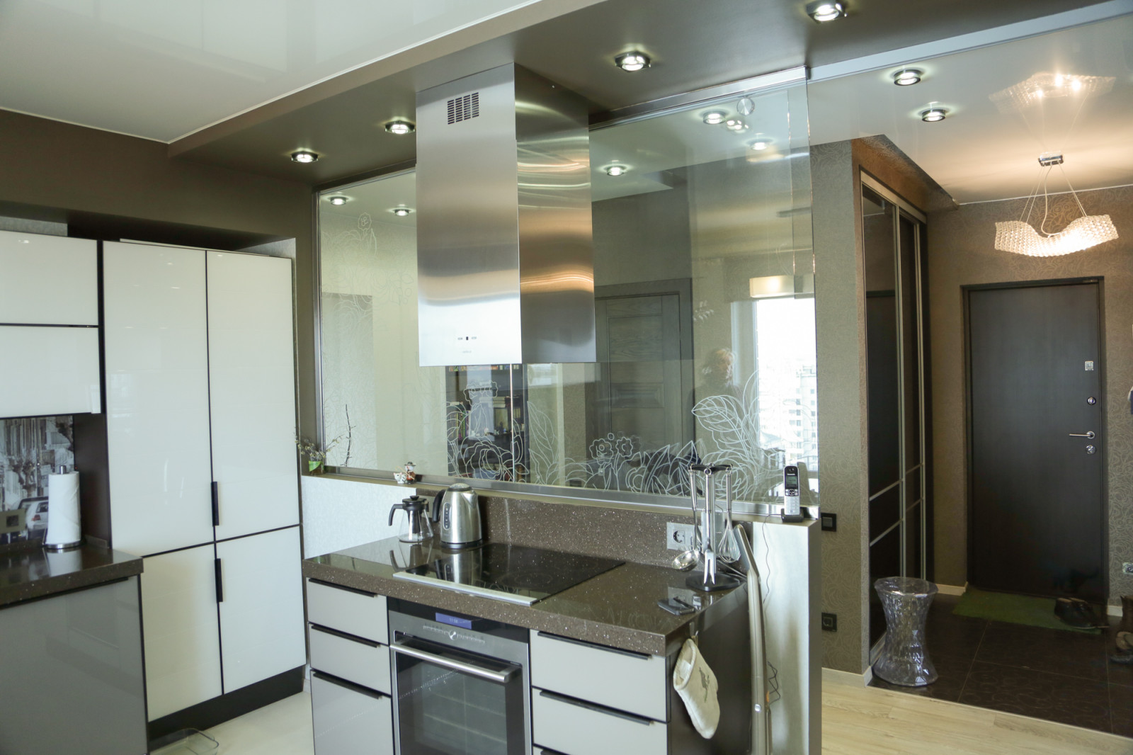 м-н Солнечный, проспект Жукова