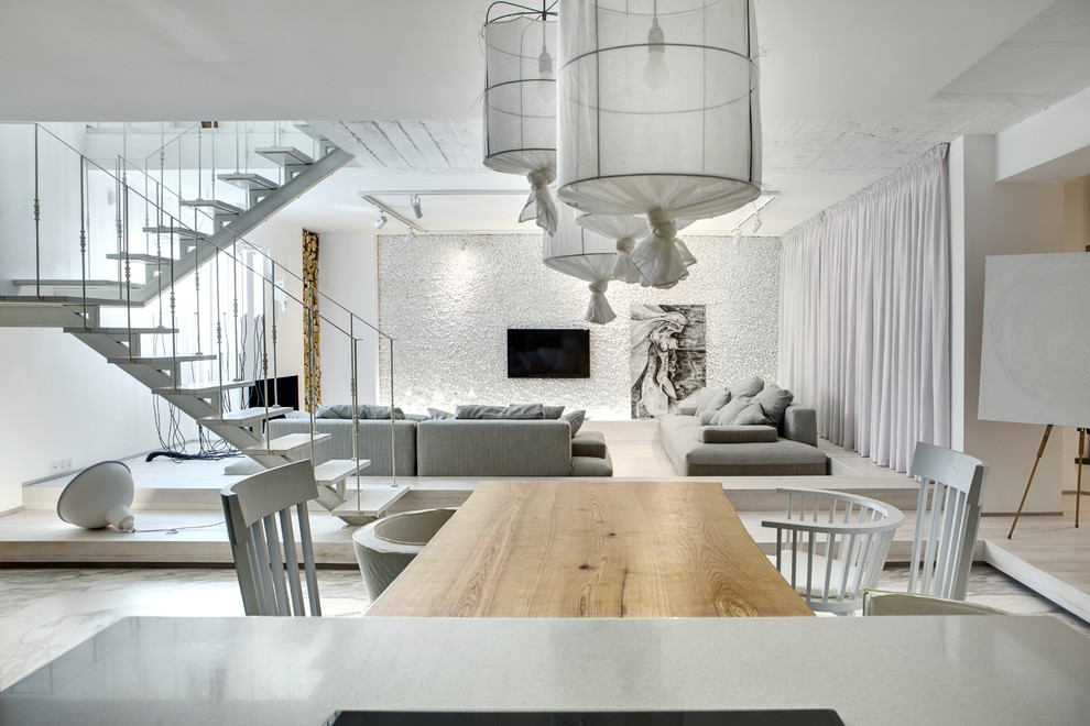 Houzz Украина: Двухэтажная квартира с белым кирпичом и галькой