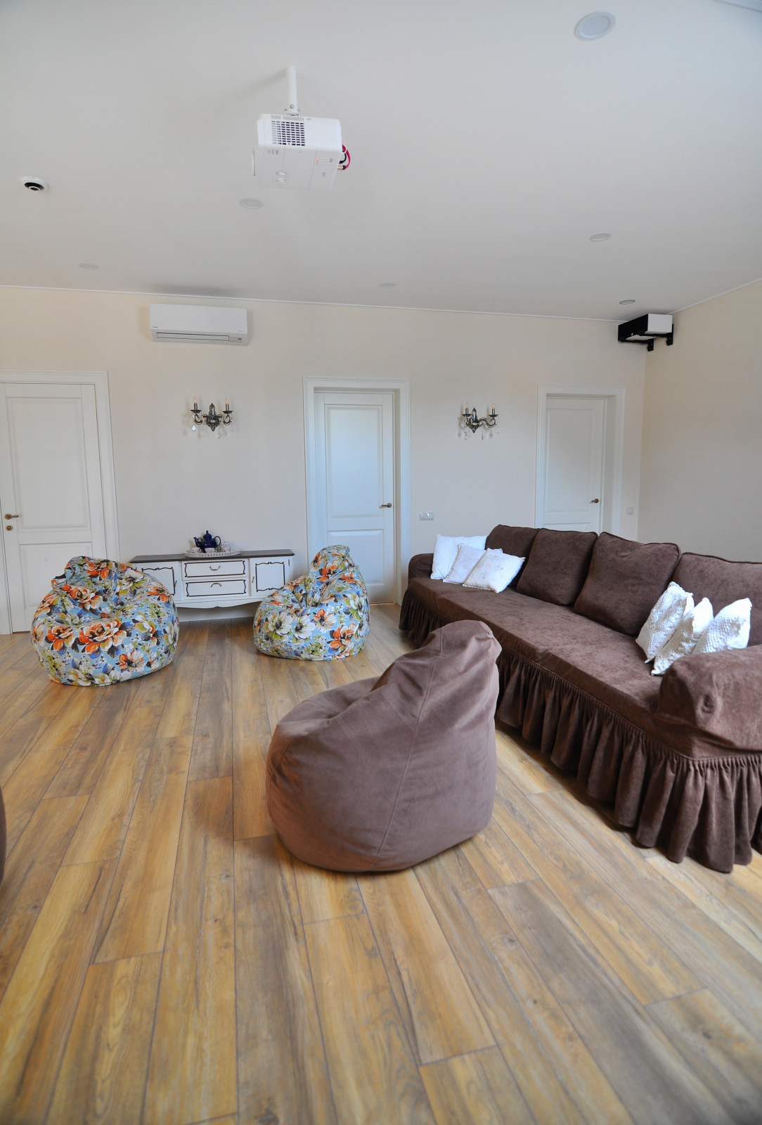 Домашний кинотеатр