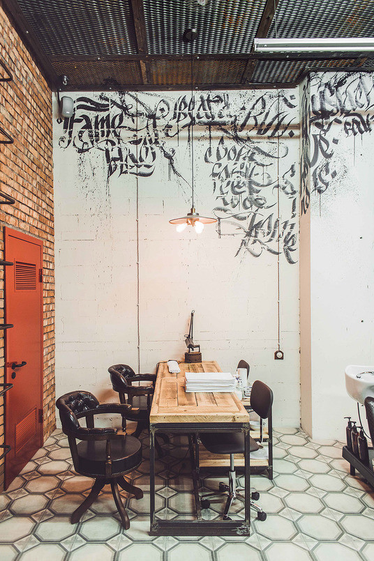 Дизайн барбершопа «Blackbeаrd»