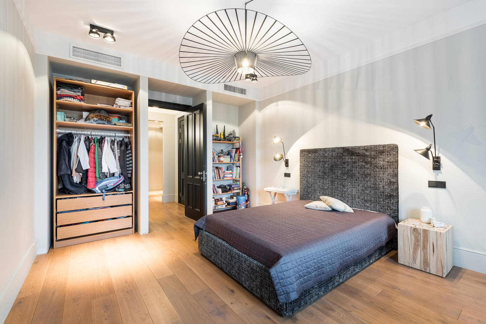 Квартира на Староволынской (Москва)