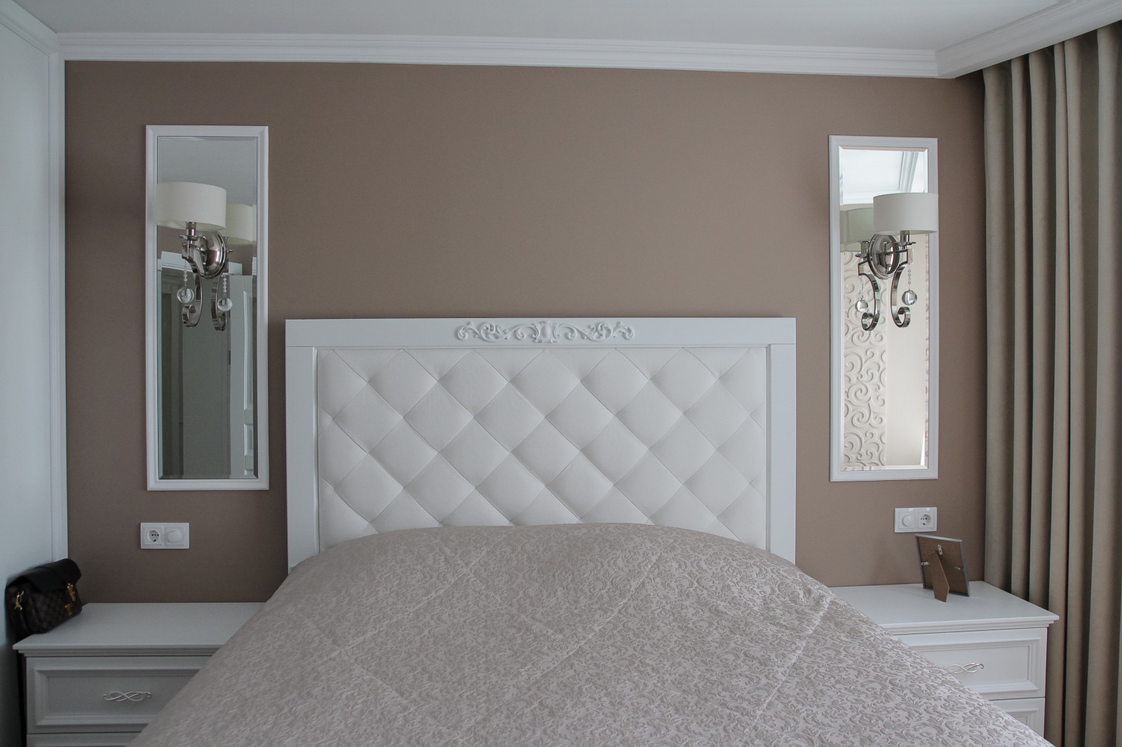 Воздушная классика. Квартира в центре города.