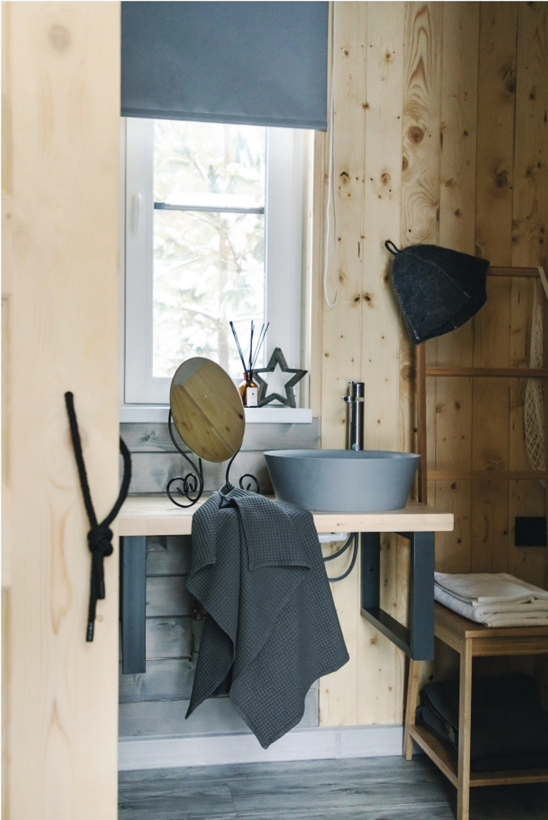 Обложка проекта: в Лес ! /гостевой дом, релакс & спа/