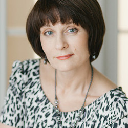 Анна Волкова